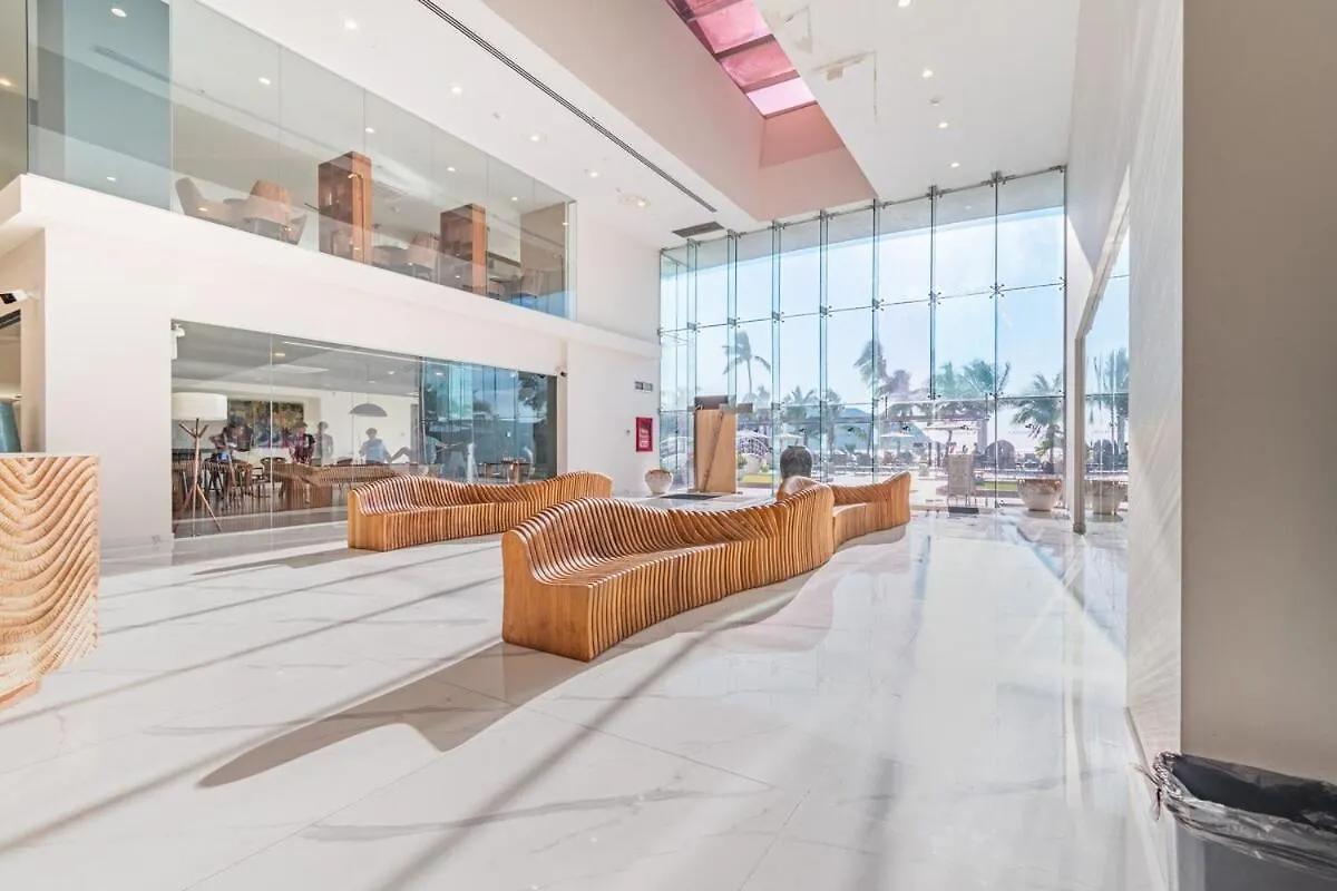 9Th Floor On Camino Al Mar Direct Access To The Beach Mazatlan 0*,  Meksika